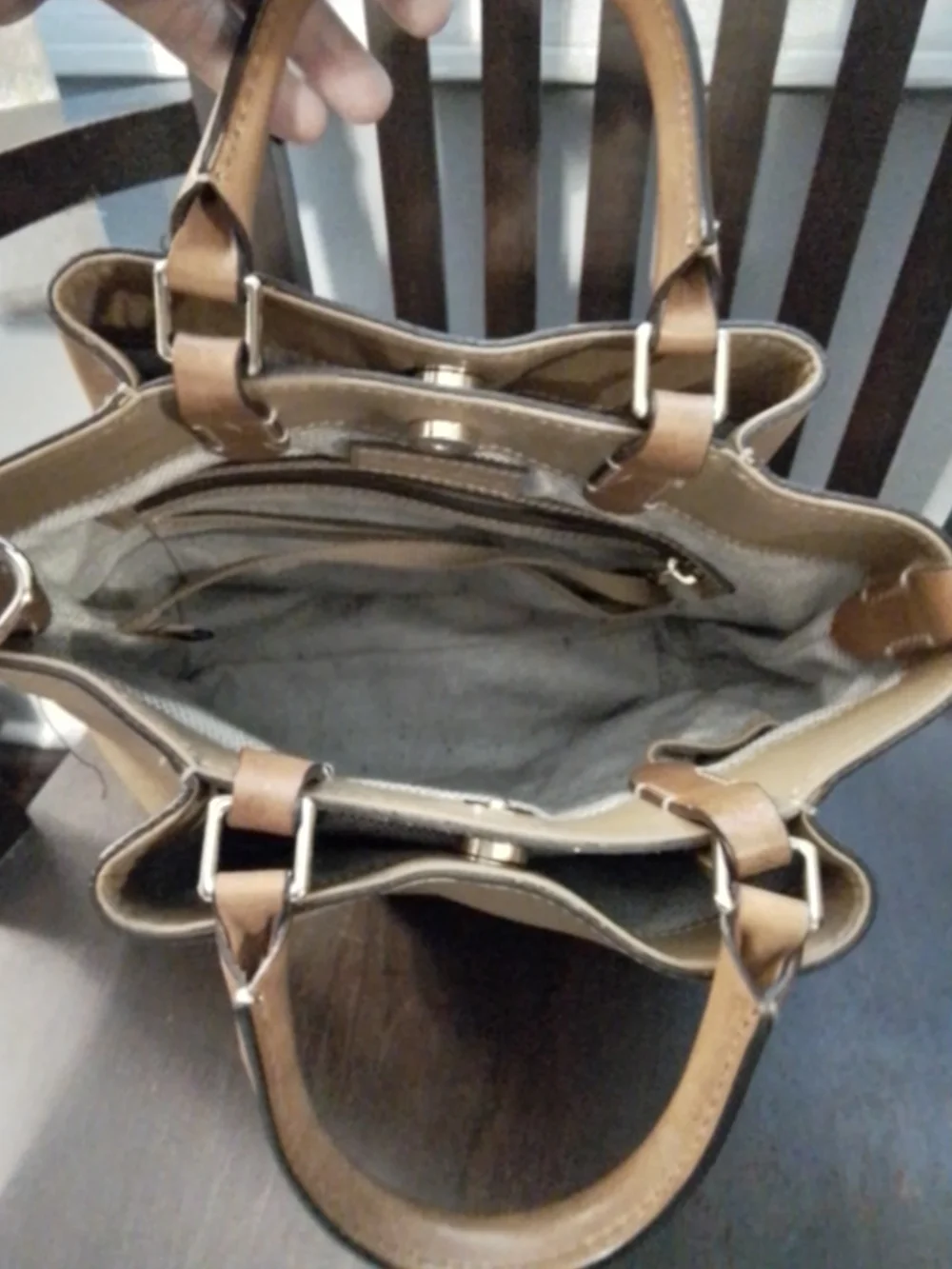 Dooney & Bourke Tan Leather Shoulder Bag
